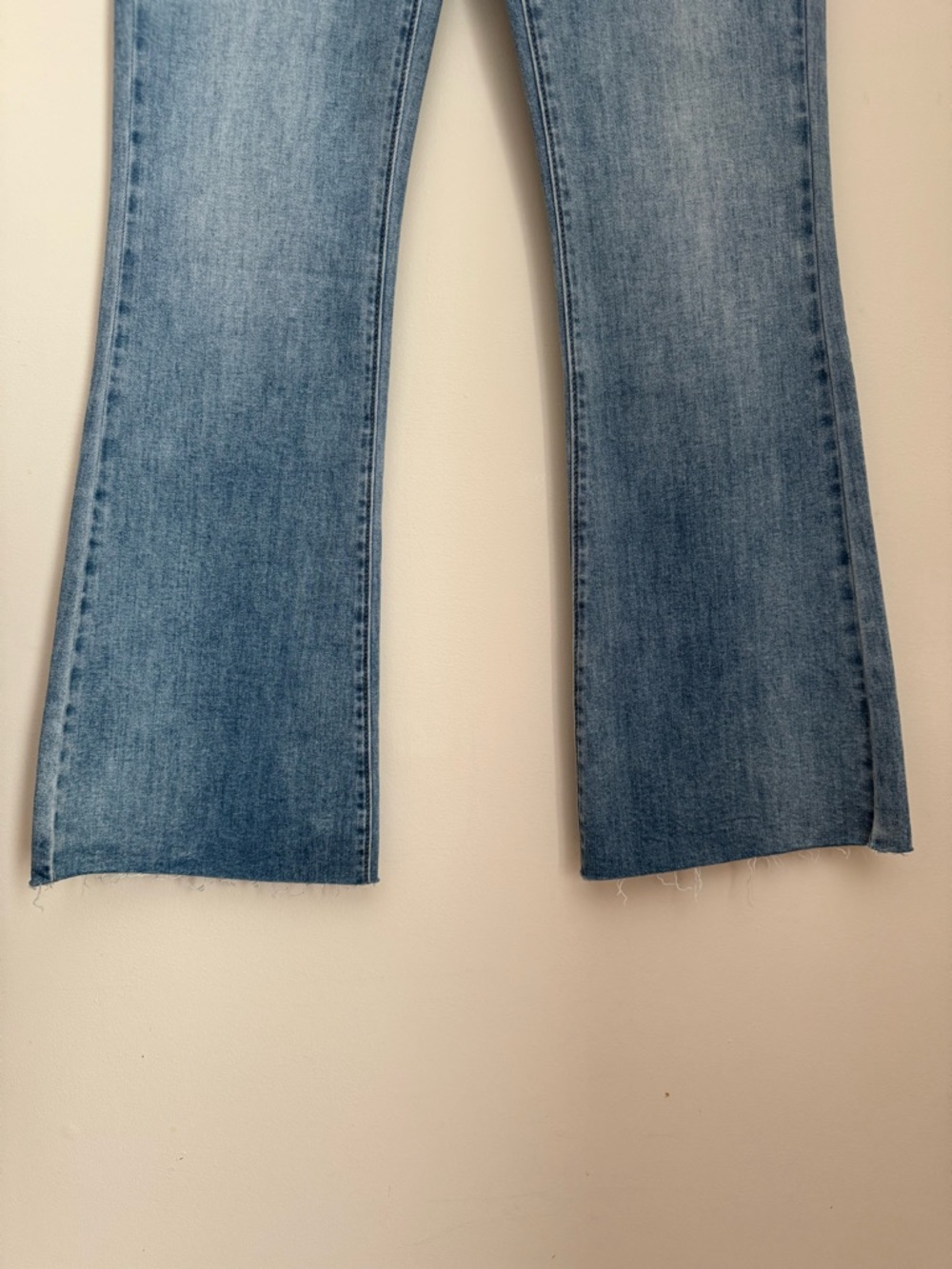 PAIGE High Rise Laurel Canyon Raw Hem Bootcut Jeans Size 30 Marienne NWT - Picture 6 of 10